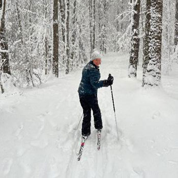 Carolyn Kirkpatrick XC skiing